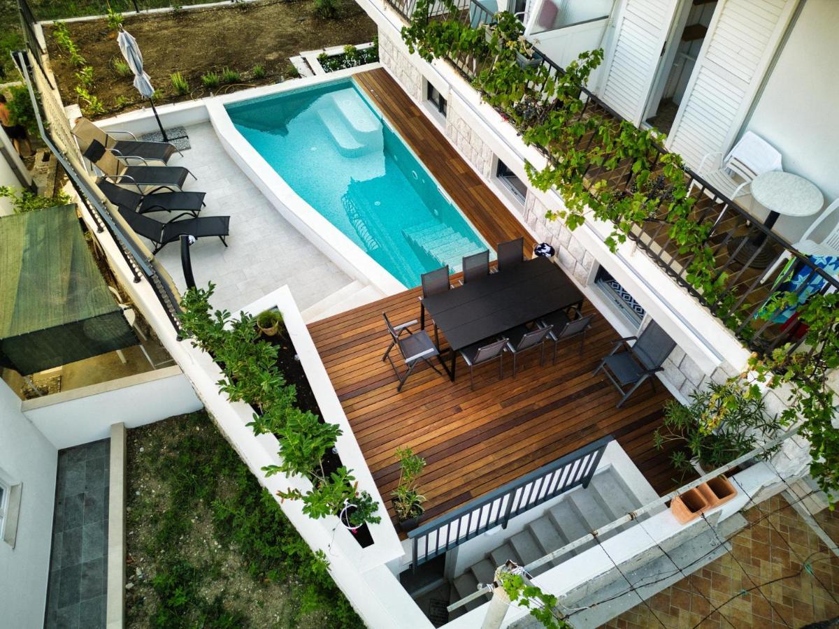 Villa Nika With Private Heated Pool 슬라노 외부 사진